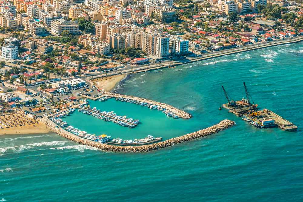 larnaca-port-and-marina